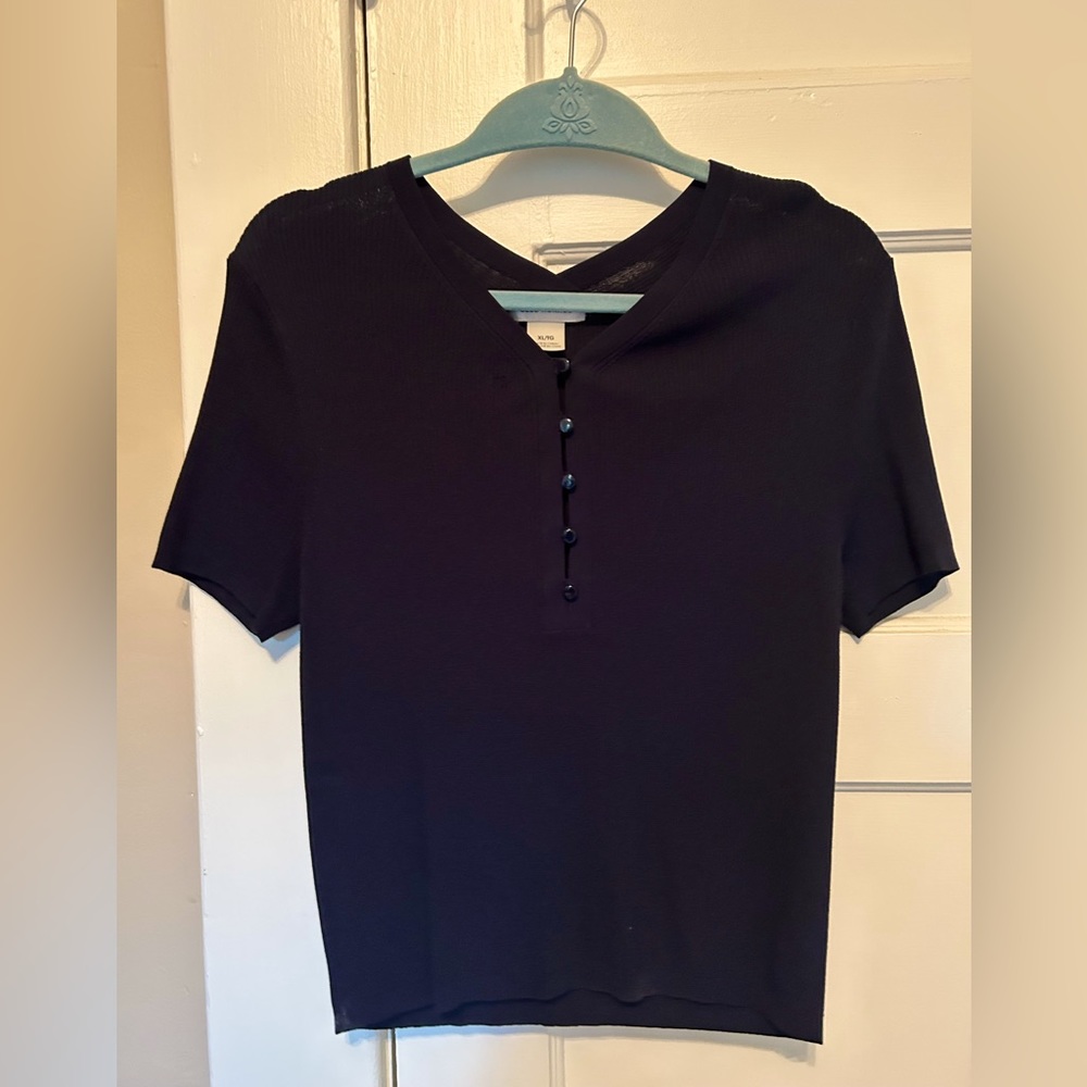 Size XL Club Monaco navy short sleeve sweater